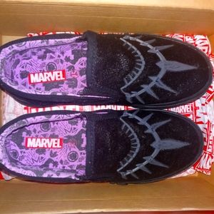 Black Panther slip on sneakers